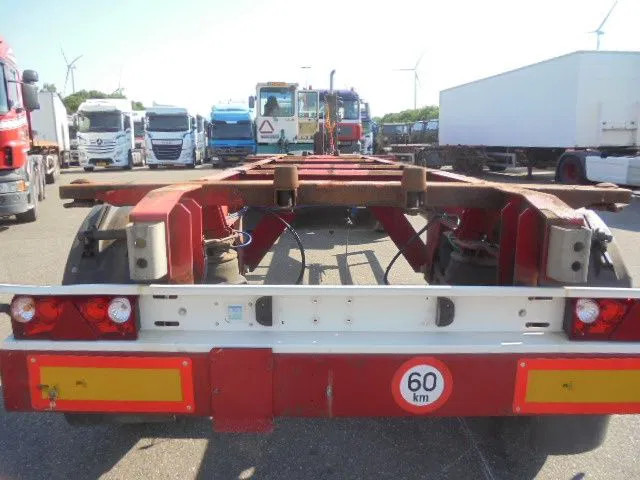 CIMC DC 02 - Pótkocsi cserefelépítményes: 4 kép. CIMC DC 02 - Pótkocsi cserefelépítményes: 4 kép.