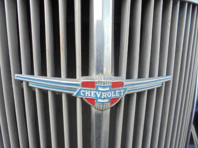 Platós teherautó Chevrolet 1 1/2 TON FLATBED: 6 kép.
