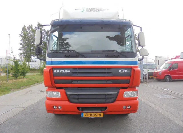 DAF CF 250 NL TRUCK - Alvaz teherautó: 2 kép. DAF CF 250 NL TRUCK - Alvaz teherautó: 2 kép.