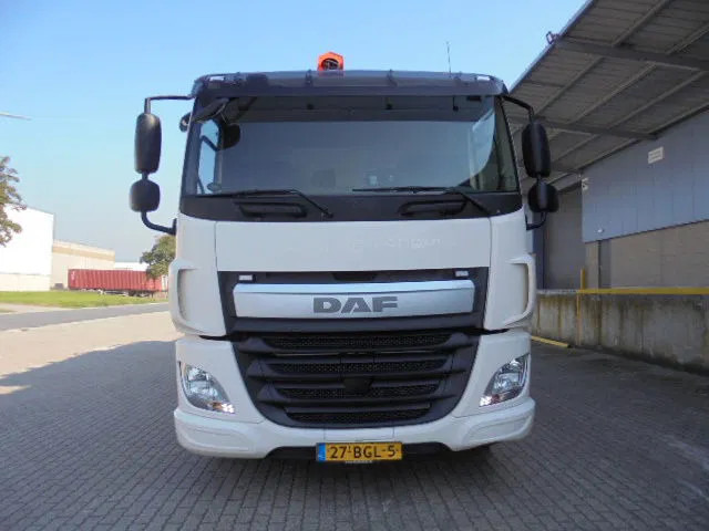 DAF CF 290 NL TRUCK - Szemetesautó: 2 kép. DAF CF 290 NL TRUCK - Szemetesautó: 2 kép.