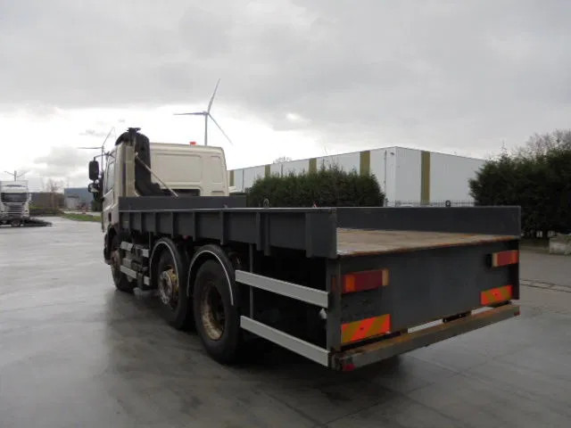 DAF CF 75 250 6X2 - Platós teherautó: 3 kép. DAF CF 75 250 6X2 - Platós teherautó: 3 kép.