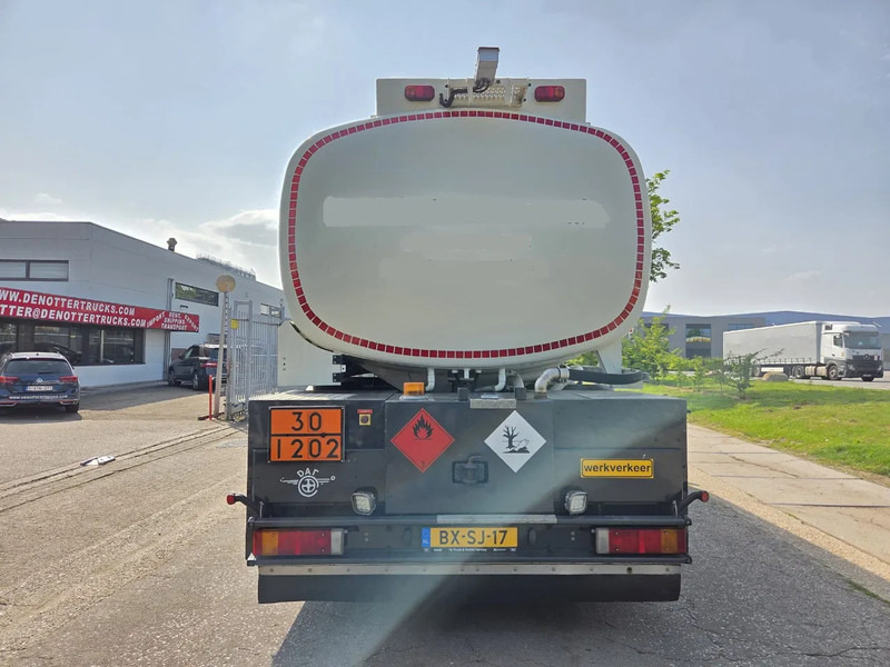 DAF CF 75 310 6X2 NL TRUCK - Tartályos teherautó: 5 kép. DAF CF 75 310 6X2 NL TRUCK - Tartályos teherautó: 5 kép.