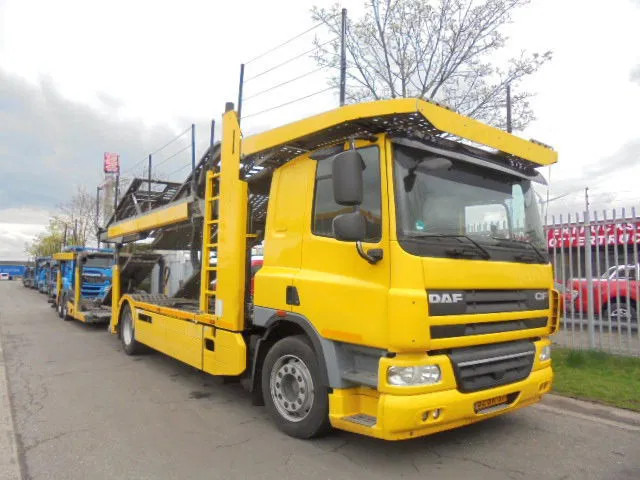 DAF CF 75 360 EEV NL TRUCK - Autószállító teherautó: 3 kép. DAF CF 75 360 EEV NL TRUCK - Autószállító teherautó: 3 kép.