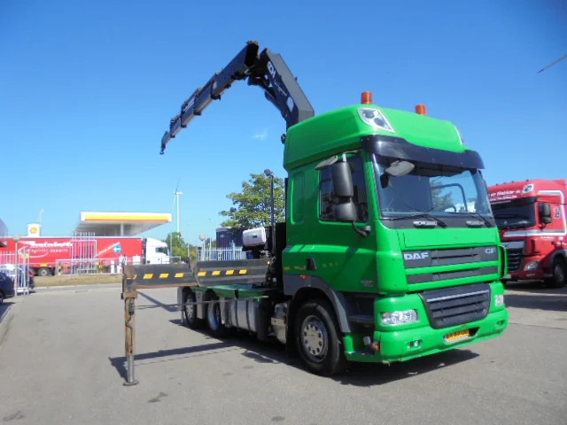 DAF CF 85.360 FTN 6X2 - Darus autó: 3 kép. DAF CF 85.360 FTN 6X2 - Darus autó: 3 kép.