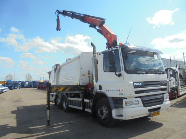 DAF FAN CF75-250 6X2 - Szemetesautó: 2 kép. DAF FAN CF75-250 6X2 - Szemetesautó: 2 kép.