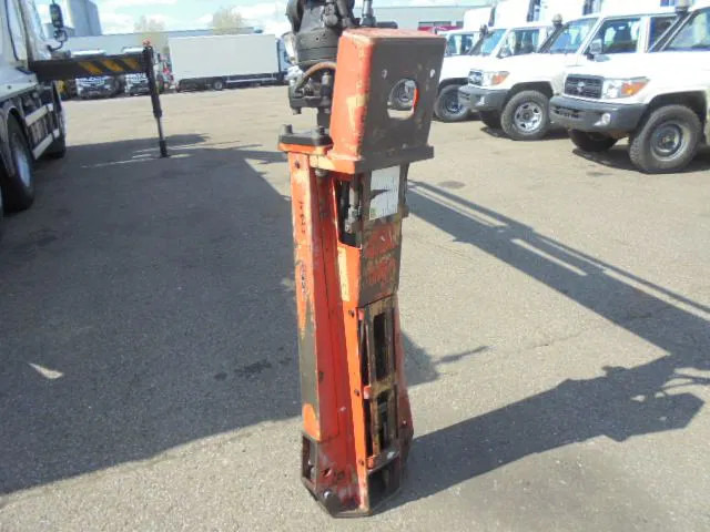 DAF FAN CF75-250 6X2 - Szemetesautó: 5 kép. DAF FAN CF75-250 6X2 - Szemetesautó: 5 kép.
