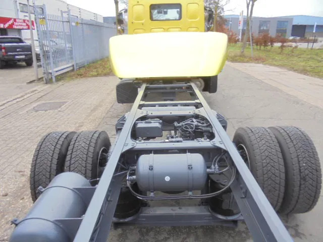 DAF XB 230 UNUSED DEMO - Alvaz teherautó: 5 kép. DAF XB 230 UNUSED DEMO - Alvaz teherautó: 5 kép.