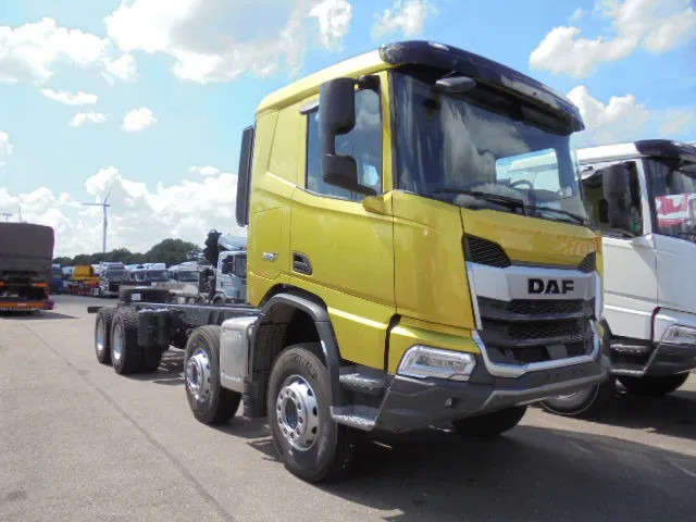 DAF XD 450 F 8X4 NIEUW MET FABRIEKS GARANTIE - Alvaz teherautó: 3 kép. DAF XD 450 F 8X4 NIEUW MET FABRIEKS GARANTIE - Alvaz teherautó: 3 kép.