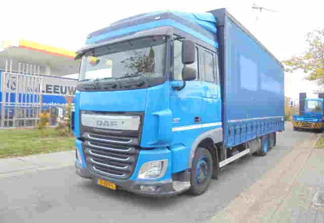 DAF XF 410 6X2 NL TRUCK TUV 03-26 - Ponyvás teherautó: 1 kép. DAF XF 410 6X2 NL TRUCK TUV 03-26 - Ponyvás teherautó: 1 kép.