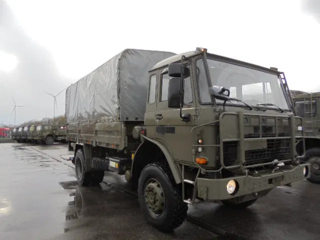 DAF YAD 4442 NT - Ponyvás teherautó: 3 kép. DAF YAD 4442 NT - Ponyvás teherautó: 3 kép.