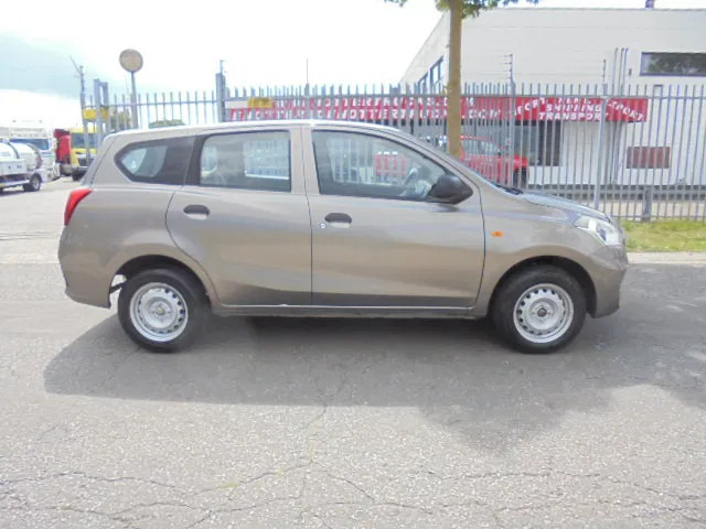 Datsun GO + RH DRIVE NEW TAX FREE - Hatchback: 4 kép. Datsun GO + RH DRIVE NEW TAX FREE - Hatchback: 4 kép.