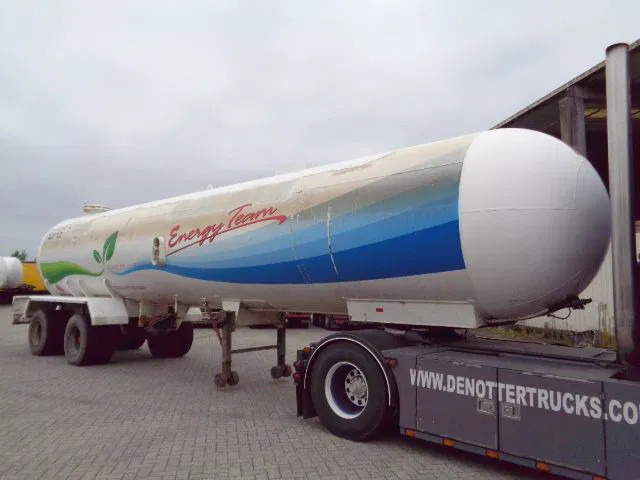 Diversen DOGAN YILDIZ LPG 45 M3 LPG-BUTANE - Tartályos félpótkocsi: 2 kép. Diversen DOGAN YILDIZ LPG 45 M3 LPG-BUTANE - Tartályos félpótkocsi: 2 kép.