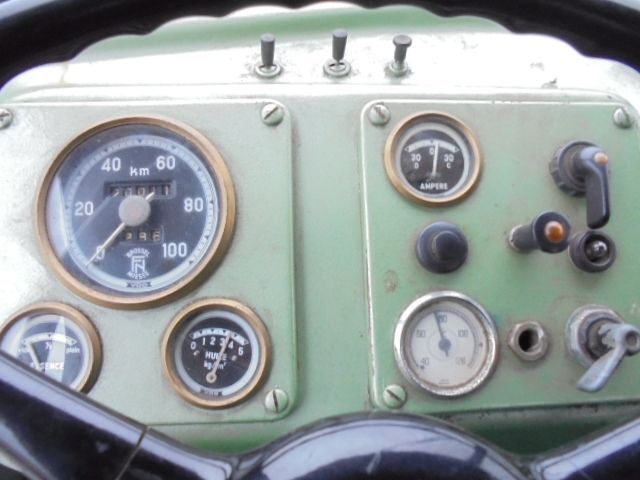Platós teherautó Diversen F.N. 4RM/62C 4X4: 14 kép.
