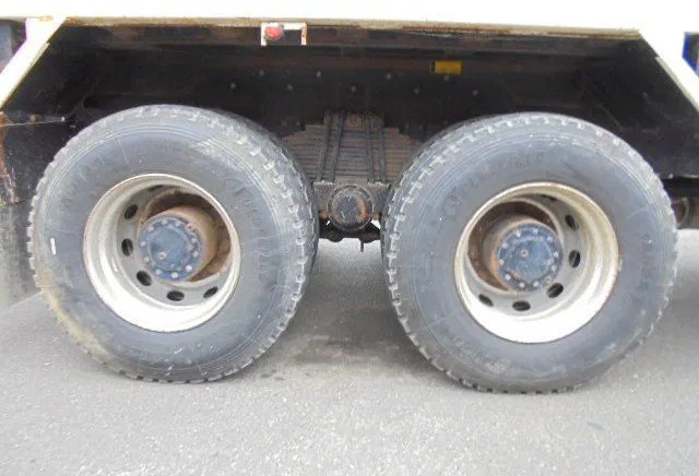 Diversen SPECIAAL EXPORT PRICE FOTON DAIMLER TX 3234 6X4 - Billenőplatós teherautó: 5 kép. Diversen SPECIAAL EXPORT PRICE FOTON DAIMLER TX 3234 6X4 - Billenőplatós teherautó: 5 kép.