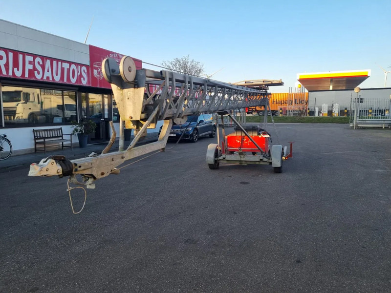 LMB BELGIUM 316 TL - Építőipari gépek: 2 kép. LMB BELGIUM 316 TL - Építőipari gépek: 2 kép.
