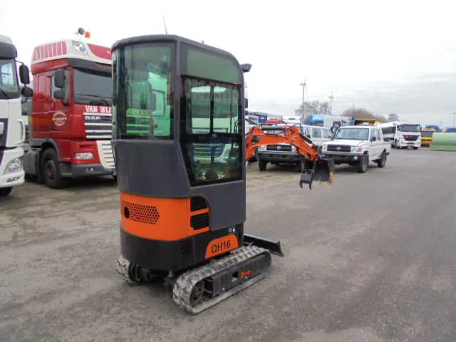 FF Industrial QH - 16 NEW - Minikotró: 3 kép. FF Industrial QH - 16 NEW - Minikotró: 3 kép.