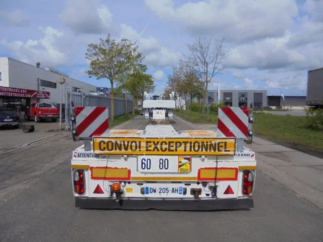 Faymonville F-S42-1ACA - Félpótkocsi mélybölcsős: 5 kép. Faymonville F-S42-1ACA - Félpótkocsi mélybölcsős: 5 kép.