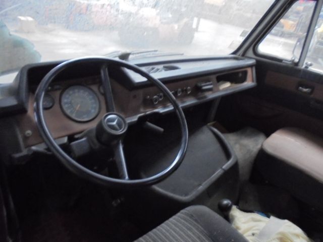 Tartályos teherautó GMC CCKW 353 6X6: 12 kép.