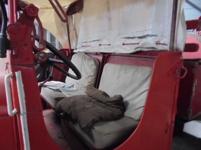 Tartályos teherautó GMC CCKW 353 6X6: 14 kép.