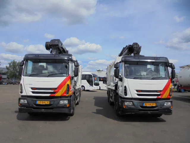 Ginaf C C-3128 N EEV NL TRUCK - Szemetesautó: 2 kép. Ginaf C C-3128 N EEV NL TRUCK - Szemetesautó: 2 kép.