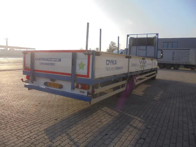 Iveco ML 120 220 NL TRUCK - Platós teherautó: 5 kép. Iveco ML 120 220 NL TRUCK - Platós teherautó: 5 kép.