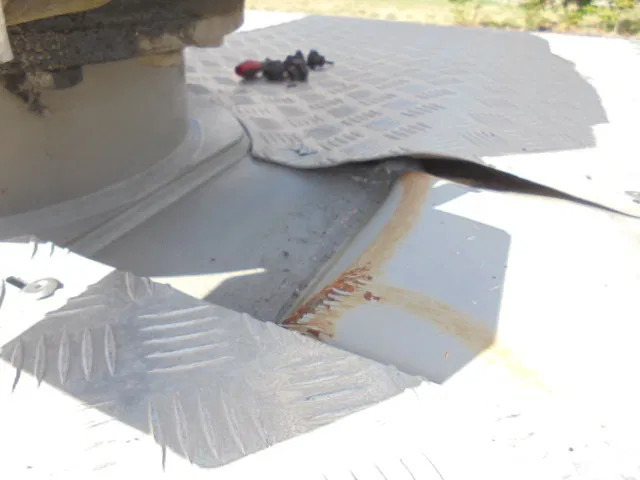 Kisteherautó Renault Maxity 120 DXI: 19 kép.