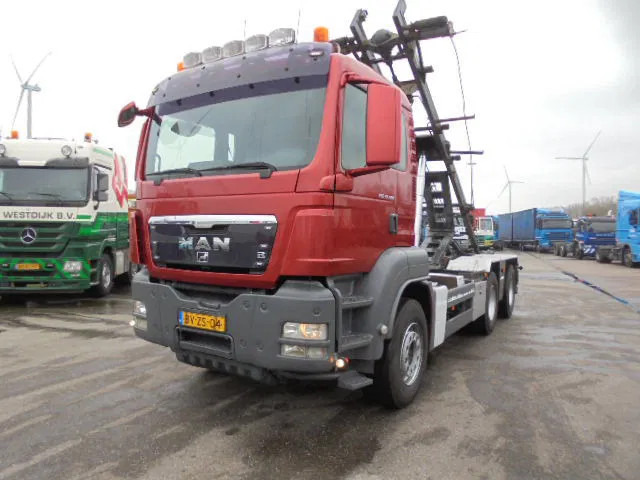MAN TGS 26.480 6X4 BB - Teherautó - kábelrendszer: 1 kép. MAN TGS 26.480 6X4 BB - Teherautó - kábelrendszer: 1 kép.