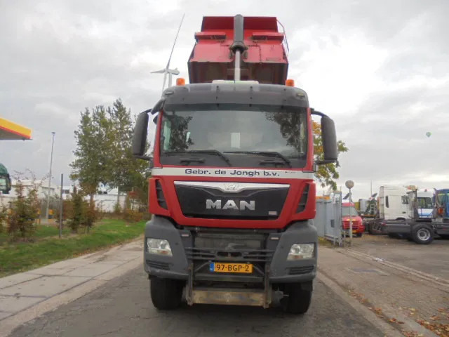 MAN TGS 41.440 8X8 NL TRUCK MANUAL GEARBOX - Billenőplatós teherautó: 2 kép. MAN TGS 41.440 8X8 NL TRUCK MANUAL GEARBOX - Billenőplatós teherautó: 2 kép.