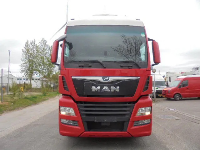 MAN TGX 26.500 XXL + RETARDER + FRC 2026 - Hűtős teherautó: 2 kép. MAN TGX 26.500 XXL + RETARDER + FRC 2026 - Hűtős teherautó: 2 kép.