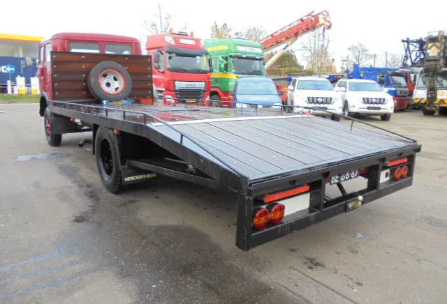 Mercedes-Benz 1113 - Autószállító teherautó: 5 kép. Mercedes-Benz 1113 - Autószállító teherautó: 5 kép.