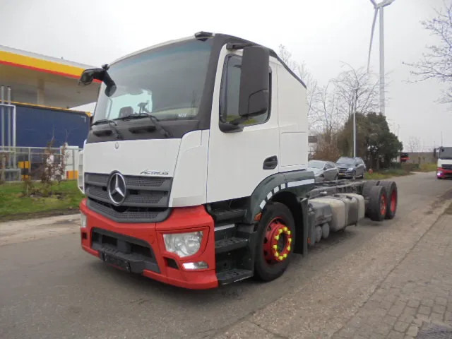 Mercedes-Benz Actros 2340 LL - Autószállító teherautó: 1 kép. Mercedes-Benz Actros 2340 LL - Autószállító teherautó: 1 kép.