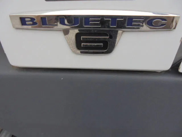 Mercedes-Benz Atego 1218 - Hőszigetelt teherautó: 5 kép. Mercedes-Benz Atego 1218 - Hőszigetelt teherautó: 5 kép.