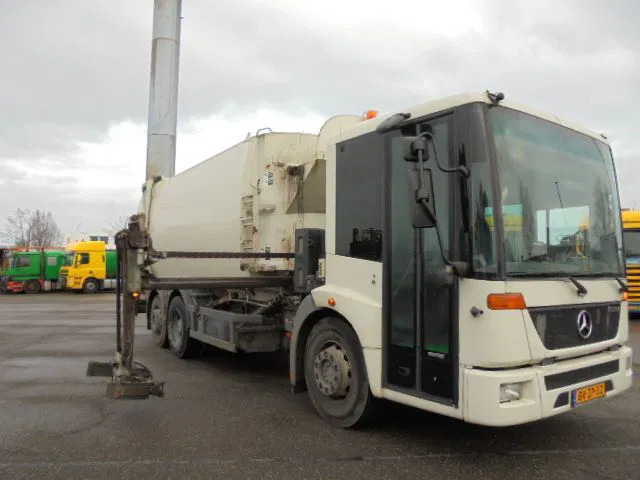 Mercedes-Benz Econic 2629 LLTNLA 6X2/4 - Szemetesautó: 2 kép. Mercedes-Benz Econic 2629 LLTNLA 6X2/4 - Szemetesautó: 2 kép.