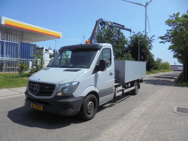Mercedes-Benz Sprinter 310 CDI - Billenőplatós kisteherautó: 1 kép. Mercedes-Benz Sprinter 310 CDI - Billenőplatós kisteherautó: 1 kép.