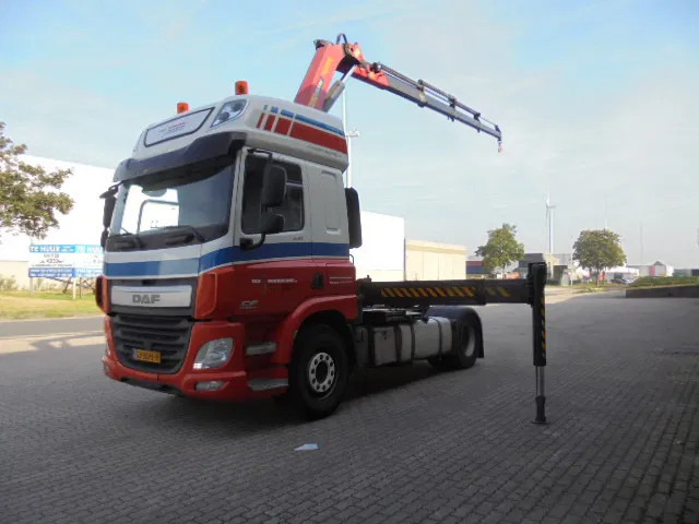DAF CF 440 EURO 6 - Nyergesvontató: 5 kép. DAF CF 440 EURO 6 - Nyergesvontató: 5 kép.