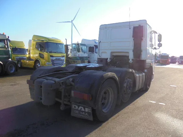 DAF XF 105 460 FTG 6X2 NL TRUCK - Nyergesvontató: 4 kép. DAF XF 105 460 FTG 6X2 NL TRUCK - Nyergesvontató: 4 kép.