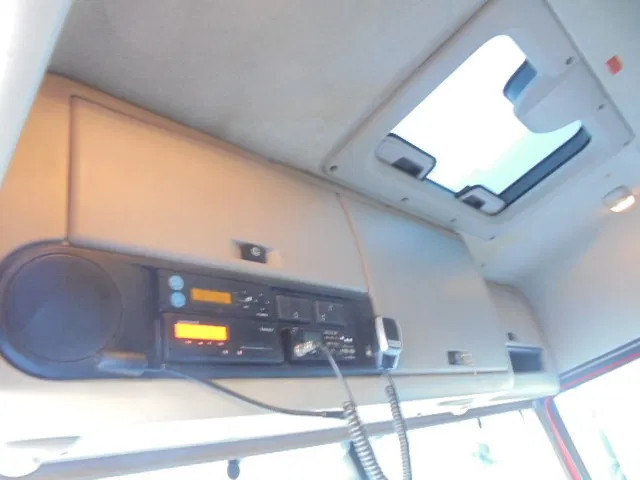 Nyergesvontató DAF XF 440 6X2 NL TRUCK: 14 kép.