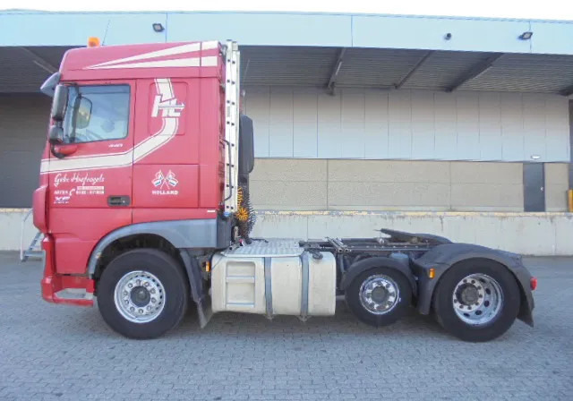 Nyergesvontató DAF XF 440 6X2 NL TRUCK: 6 kép.