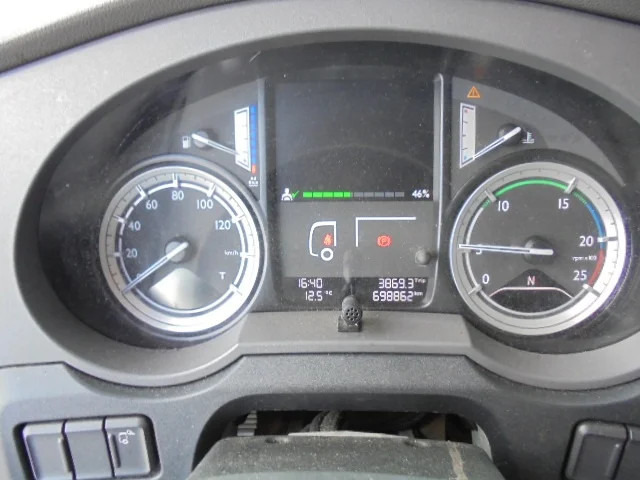 Nyergesvontató DAF XF 440 EUR6: 11 kép.