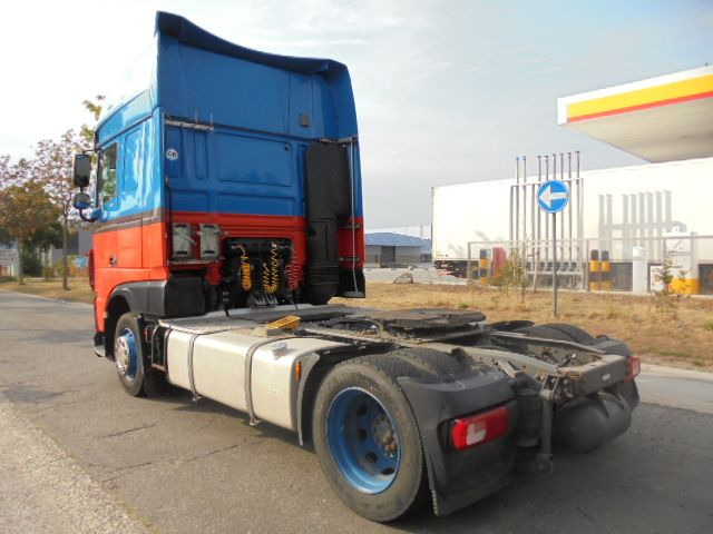 DAF XF 440 MEGA - Nyergesvontató: 5 kép. DAF XF 440 MEGA - Nyergesvontató: 5 kép.
