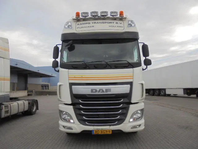 DAF XF 440 SSC NL TRUCK - Nyergesvontató: 2 kép. DAF XF 440 SSC NL TRUCK - Nyergesvontató: 2 kép.