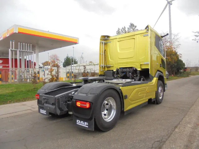 DAF XF 480 FT + HYDRAULICS MET FABRIEKS GARANTIE - Nyergesvontató: 5 kép. DAF XF 480 FT + HYDRAULICS MET FABRIEKS GARANTIE - Nyergesvontató: 5 kép.