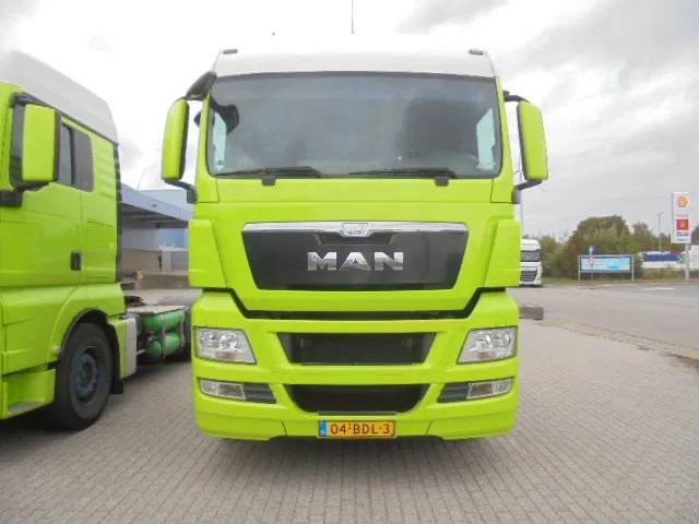 MAN TGX 18.400 COMPRESSOR + HYDRO NL TRUCK - Nyergesvontató: 2 kép. MAN TGX 18.400 COMPRESSOR + HYDRO NL TRUCK - Nyergesvontató: 2 kép.
