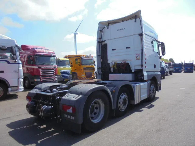 MAN TGX 26.420 XXL 6X2 NL TRUCK - Nyergesvontató: 4 kép. MAN TGX 26.420 XXL 6X2 NL TRUCK - Nyergesvontató: 4 kép.
