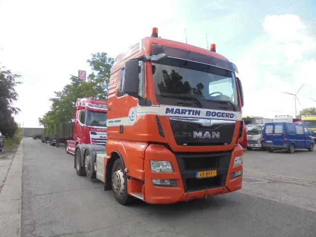 MAN TGX 26.440 XL NL TRUCK - Nyergesvontató: 3 kép. MAN TGX 26.440 XL NL TRUCK - Nyergesvontató: 3 kép.