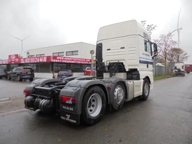 MAN TGX 26.480 XXL 6X2 - Nyergesvontató: 5 kép. MAN TGX 26.480 XXL 6X2 - Nyergesvontató: 5 kép.