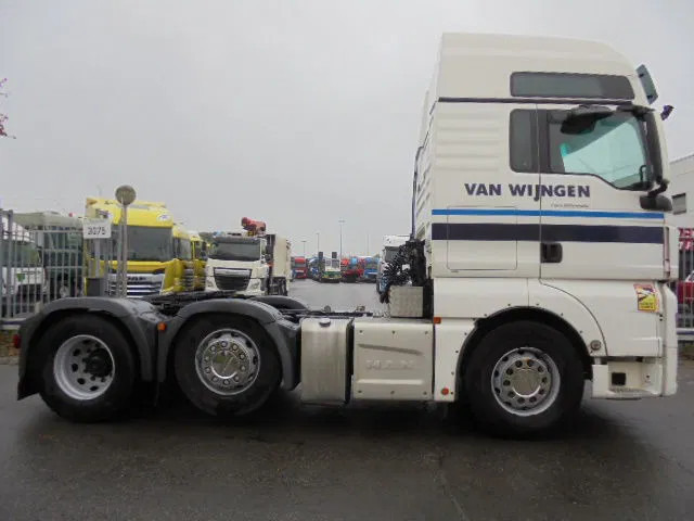 MAN TGX 26.480 XXL 6X2 - Nyergesvontató: 4 kép. MAN TGX 26.480 XXL 6X2 - Nyergesvontató: 4 kép.