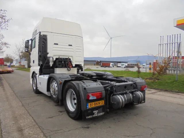 MAN TGX 26.500 6X2 EUR6 - Nyergesvontató: 4 kép. MAN TGX 26.500 6X2 EUR6 - Nyergesvontató: 4 kép.