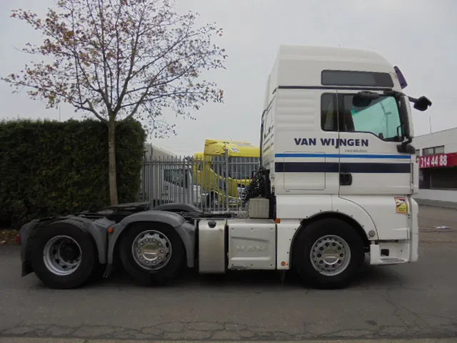 MAN TGX 26.500 XXL 6X2 NIEUW TYPE TACHOGRAAF - Nyergesvontató: 4 kép. MAN TGX 26.500 XXL 6X2 NIEUW TYPE TACHOGRAAF - Nyergesvontató: 4 kép.