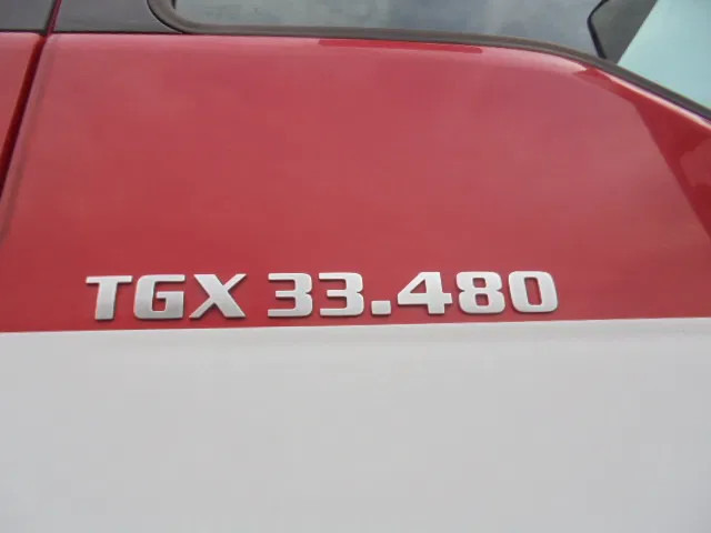 Nyergesvontató MAN TGX 33.480 6X4 Manual Gearbox Retarder: 19 kép. Nyergesvontató MAN TGX 33.480 6X4 Manual Gearbox Retarder: 19 kép.